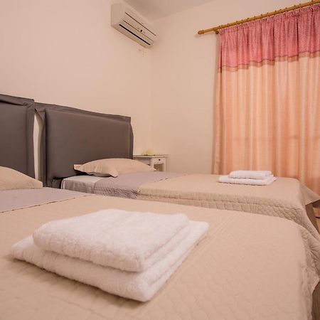 Pistakion Houses Aegina Dış mekan fotoğraf